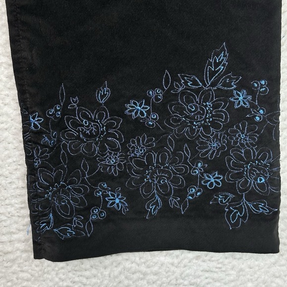 Sigrid Olsen Sport Black Velvet Pants Wide Leg Floral Embroidery Hem Petite 8P - Picture 4 of 10